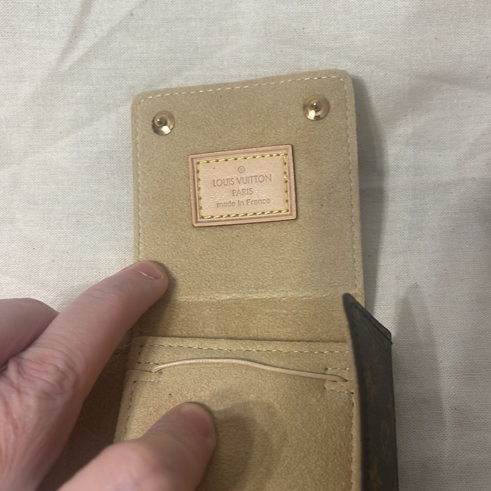 Louis Vuitton Small Jewelry Organizer - Picture 3 of 7